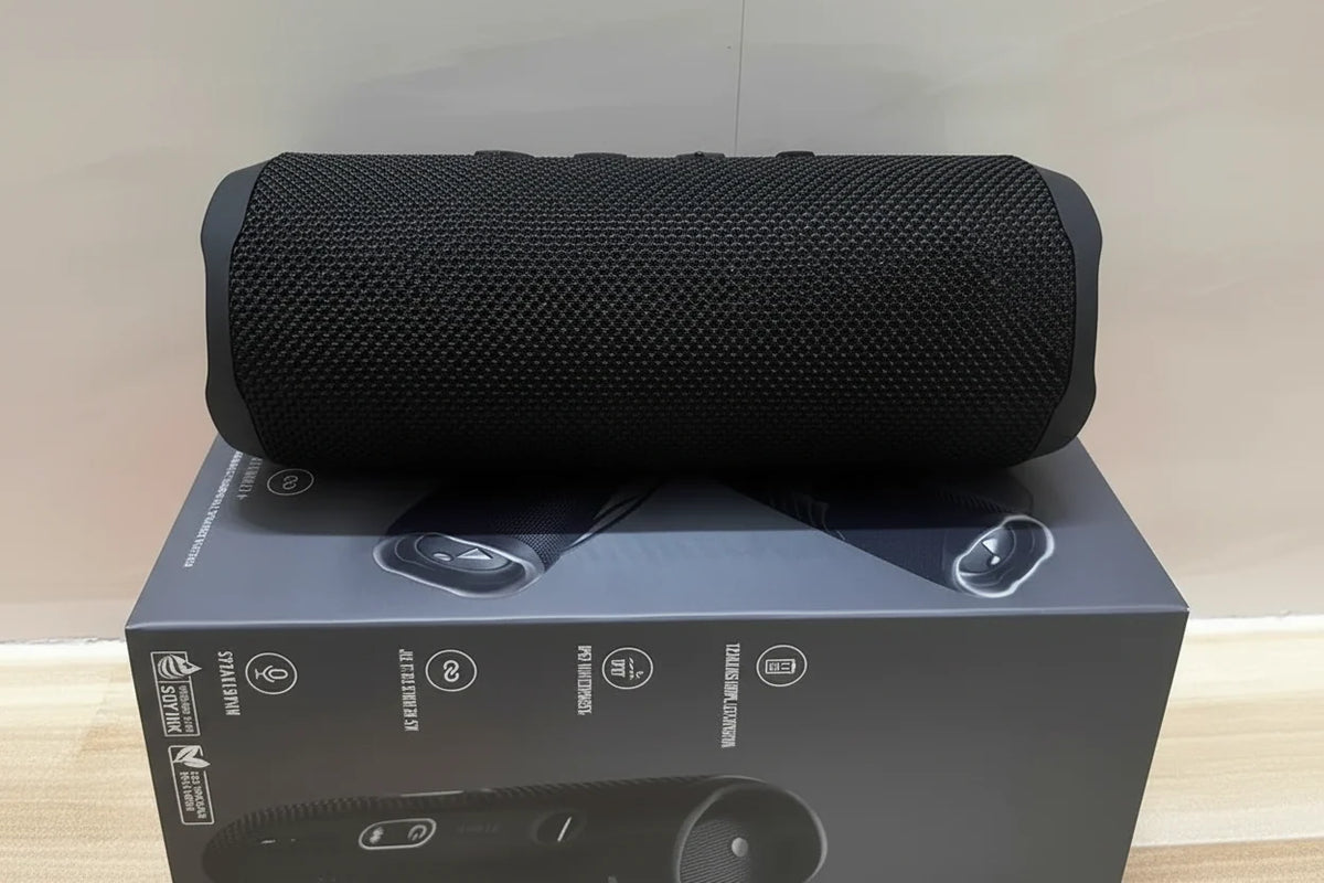 Portable Bluetooth Speaker Black – product image 2 | SeeMyMails Marketplace